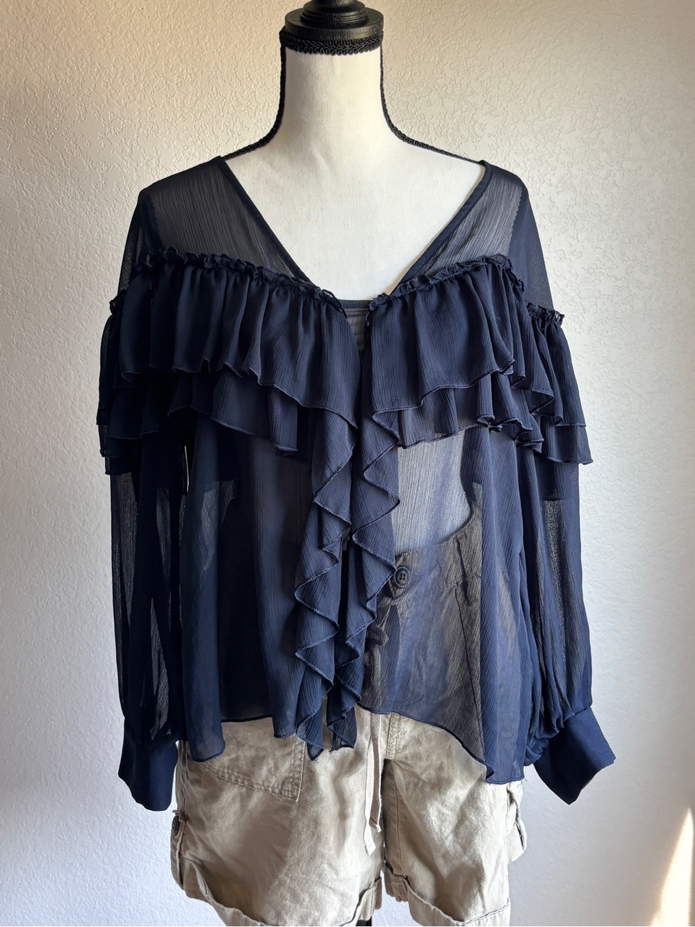 Zara Navy Sheer Ruffle V-Neck Long Sleeves Blouse Women’s M